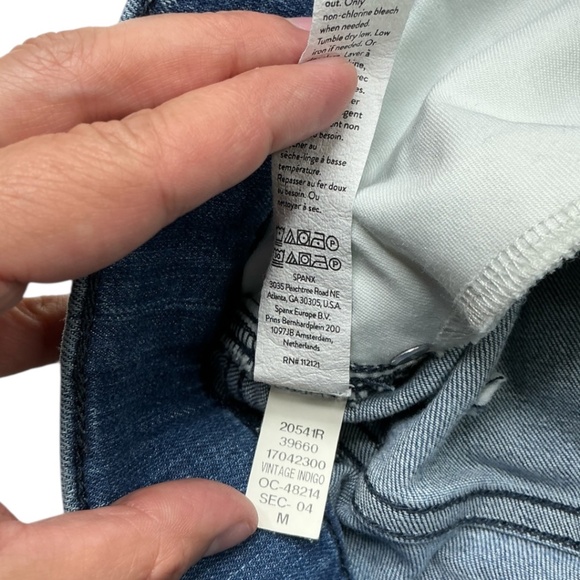 Spanx Kick Flare Vintage Indigo Jeans - Picture 8 of 12